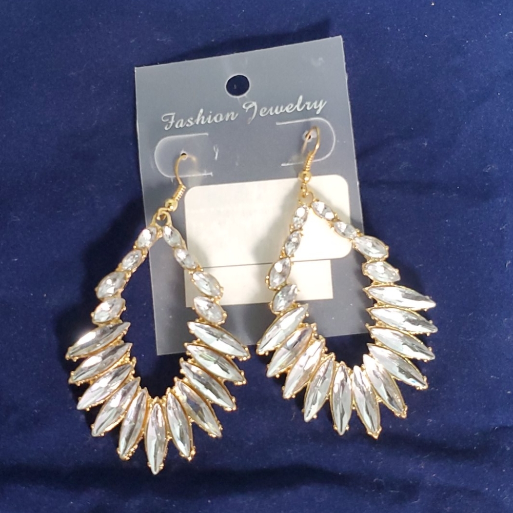 Bijou Drive gold and clear Rhinestones dangle fish hook ear